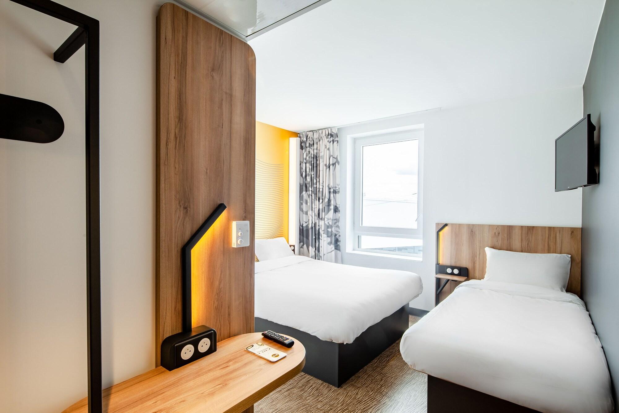 B&B Hotel Cergy Saint Christophe Экстерьер фото